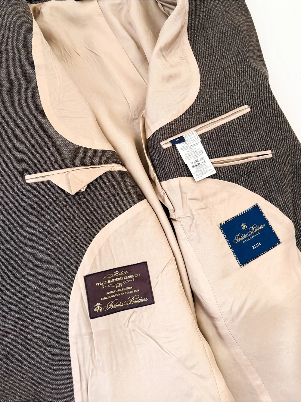 Brooks Brothers Slim Italian Wool Blazer in Light Brown Sport Coat Men's 42R